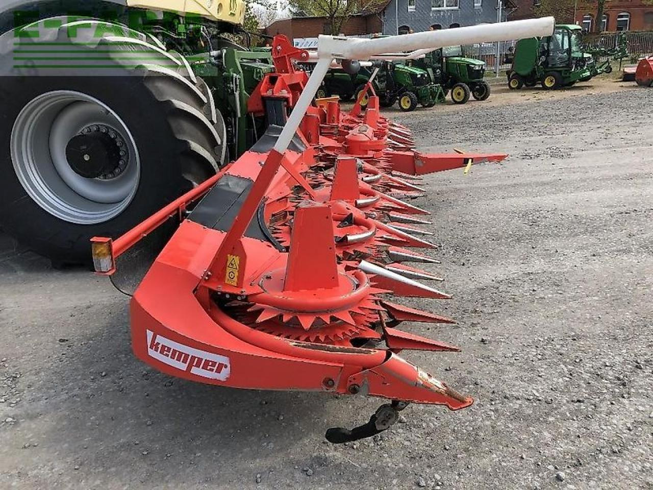 Kemper 375+ für krone bigx, my2020, eine saison gelaufen - Accesorios para cosechadoras de forraje: foto 5 Kemper 375+ für krone bigx, my2020, eine saison gelaufen - Accesorios para cosechadoras de forraje: foto 5