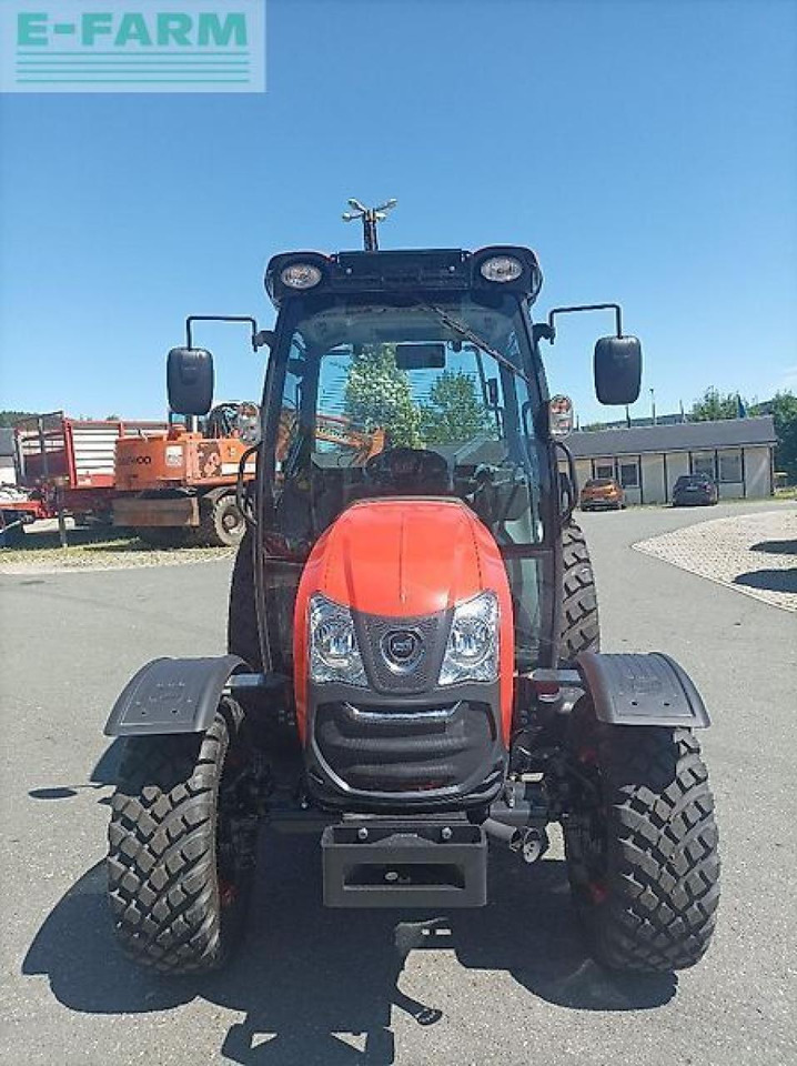 Kioti dk6020c - Tractor: foto 3 Kioti dk6020c - Tractor: foto 3