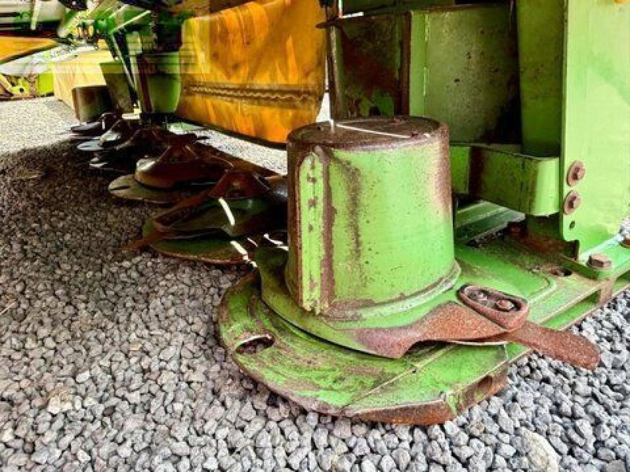 Segadora Krone easy cut b 950 + easy cut f 320, mähwerkkombinat: foto 11 Segadora Krone easy cut b 950 + easy cut f 320, mähwerkkombinat: foto 11