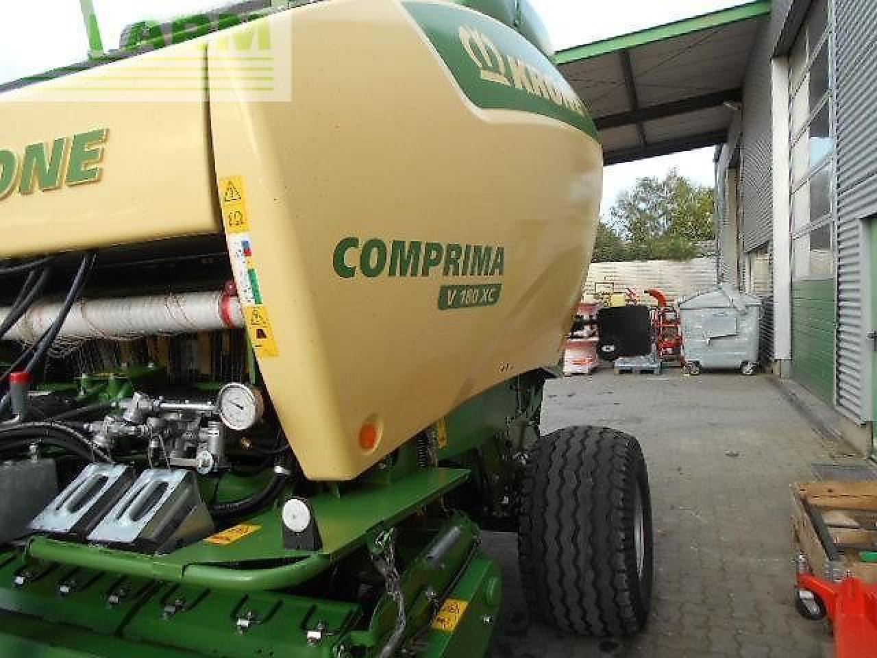 Krone rundballenpresse comprima v180xc - Empacadora de pacas cuadradas: foto 4 Krone rundballenpresse comprima v180xc - Empacadora de pacas cuadradas: foto 4