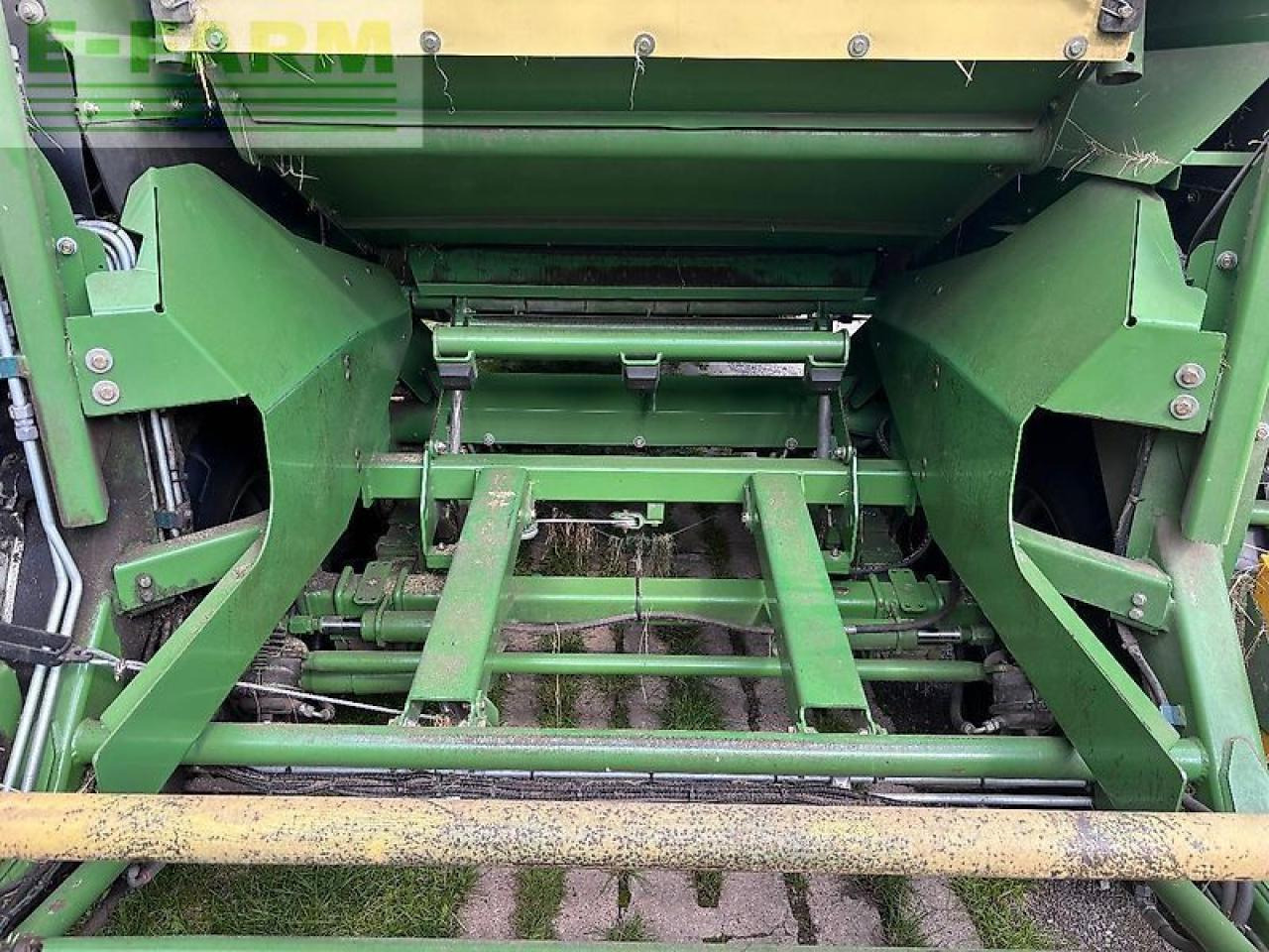 Empacadora de pacas cuadradas Krone ultima cf 155 xc: foto 20