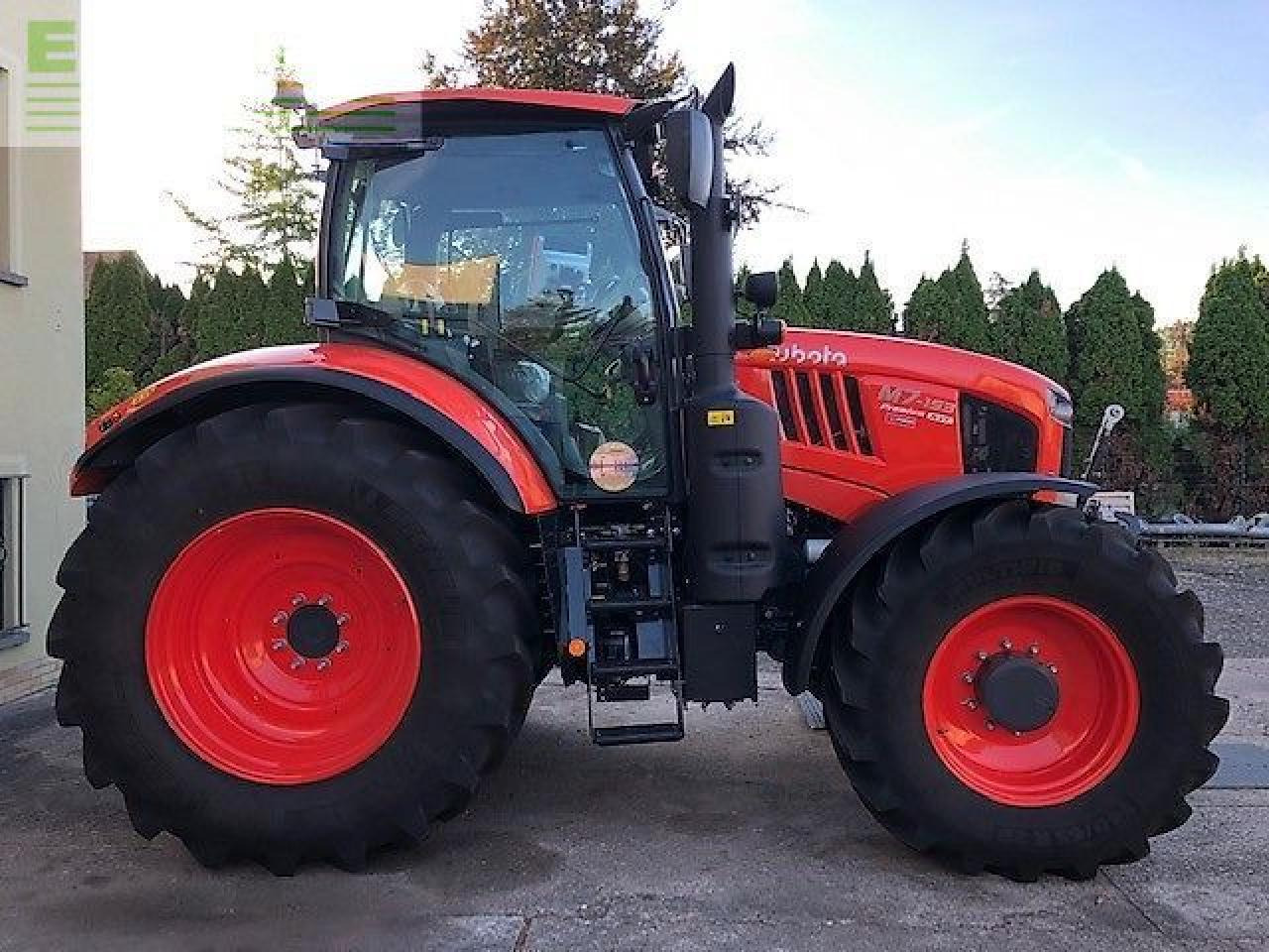 Kubota m 7153 premium kvt - Tractor: foto 3 Kubota m 7153 premium kvt - Tractor: foto 3