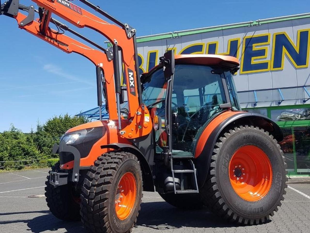 Kubota m4-073 cab 36x36 - Tractor: foto 1 Kubota m4-073 cab 36x36 - Tractor: foto 1