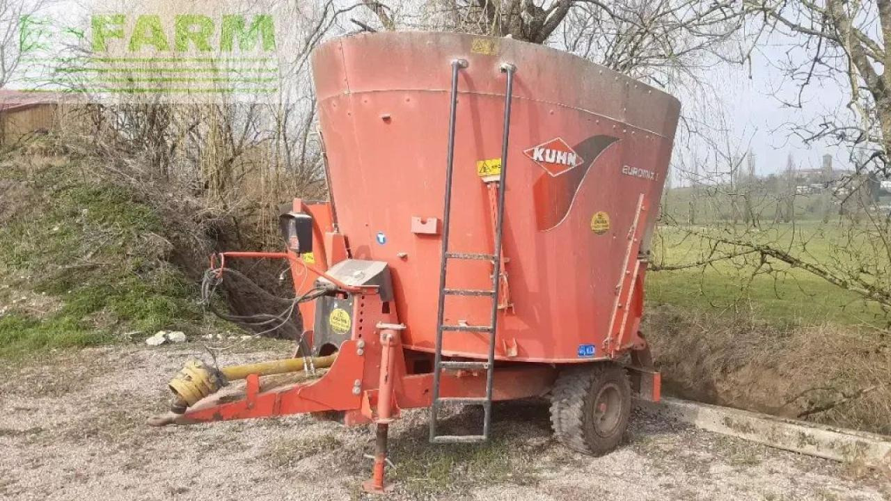 Kuhn euromix 1070 - Maquinaria ganadera: foto 1 Kuhn euromix 1070 - Maquinaria ganadera: foto 1