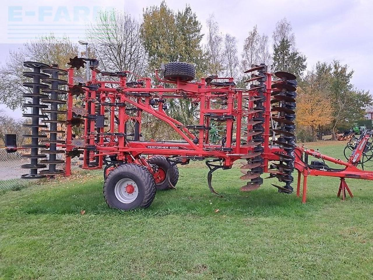 Kuhn performer 6000 - Combinado de siembra: foto 3 Kuhn performer 6000 - Combinado de siembra: foto 3