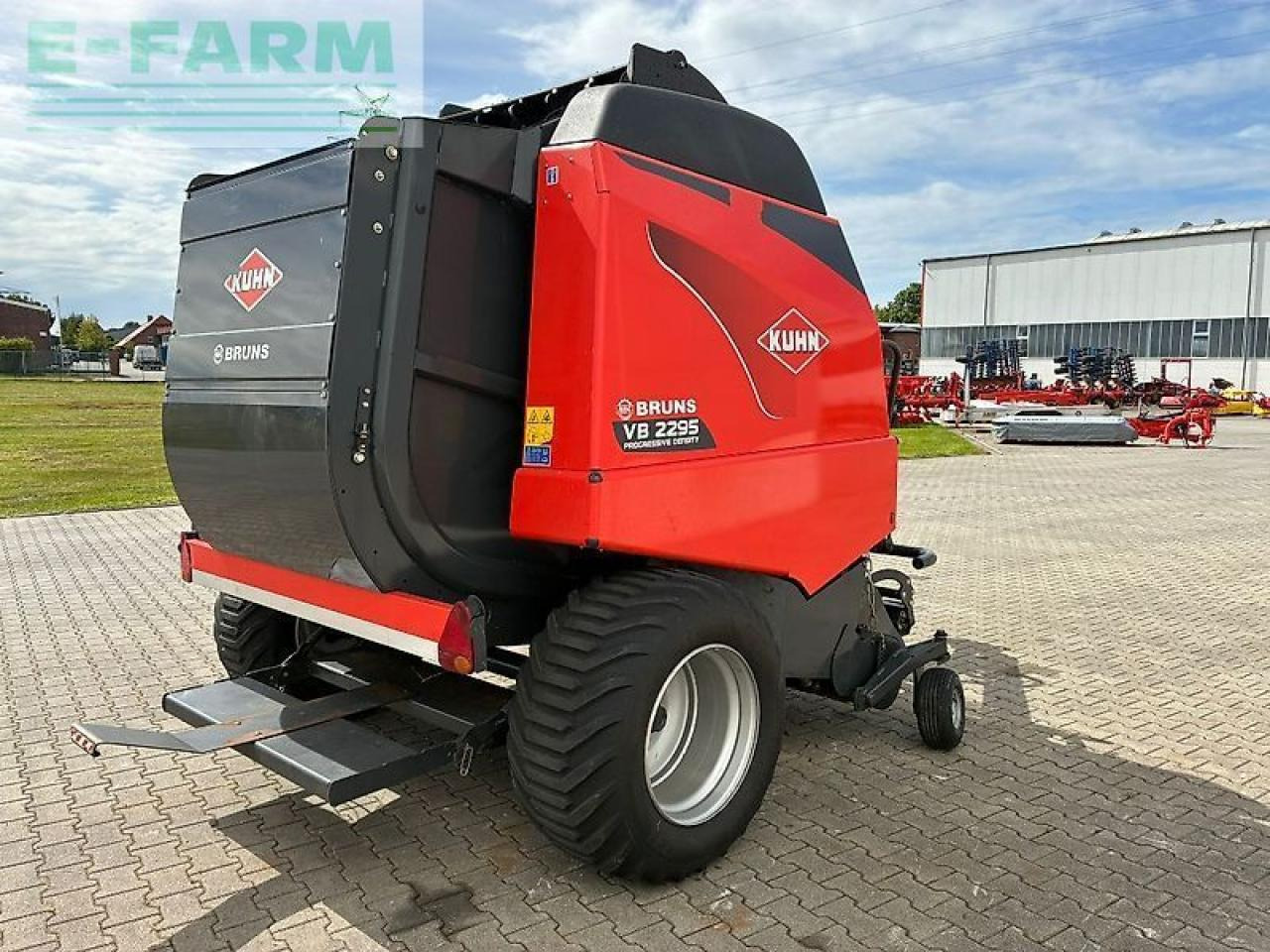 Kuhn vb 2295 oc 23 - Empacadora de pacas cuadradas: foto 5 Kuhn vb 2295 oc 23 - Empacadora de pacas cuadradas: foto 5
