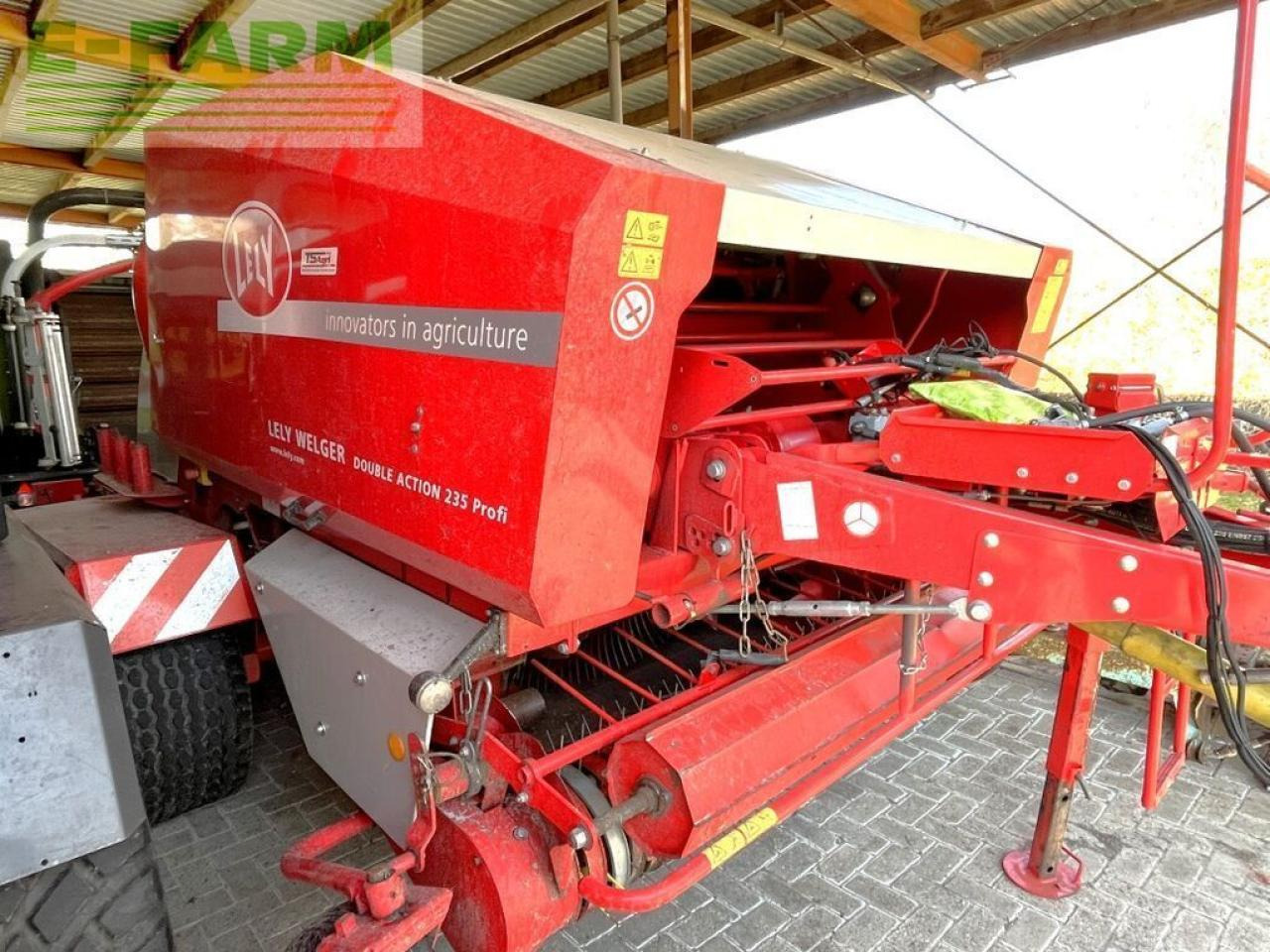 Lely welger double action da rp 235 profi - Empacadora de pacas cuadradas: foto 2 Lely welger double action da rp 235 profi - Empacadora de pacas cuadradas: foto 2