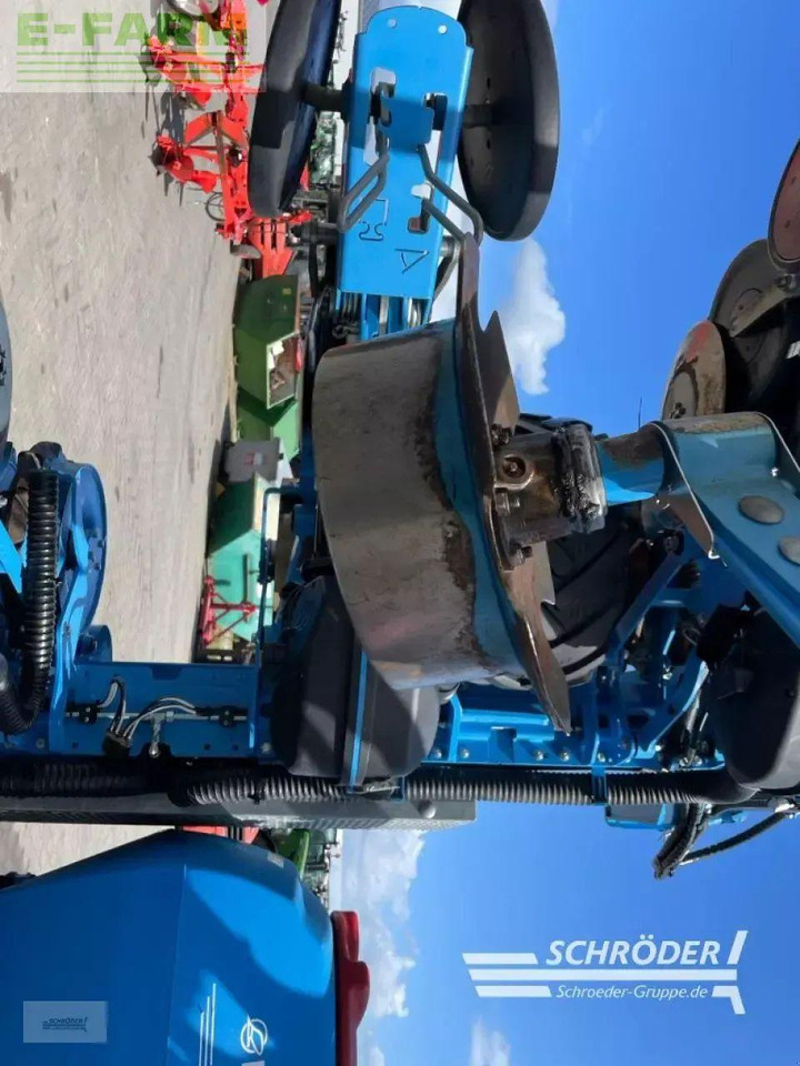 Lemken azurit 9/8.75 k d + solitair 23/1900 - Combinado de siembra: foto 2 Lemken azurit 9/8.75 k d + solitair 23/1900 - Combinado de siembra: foto 2