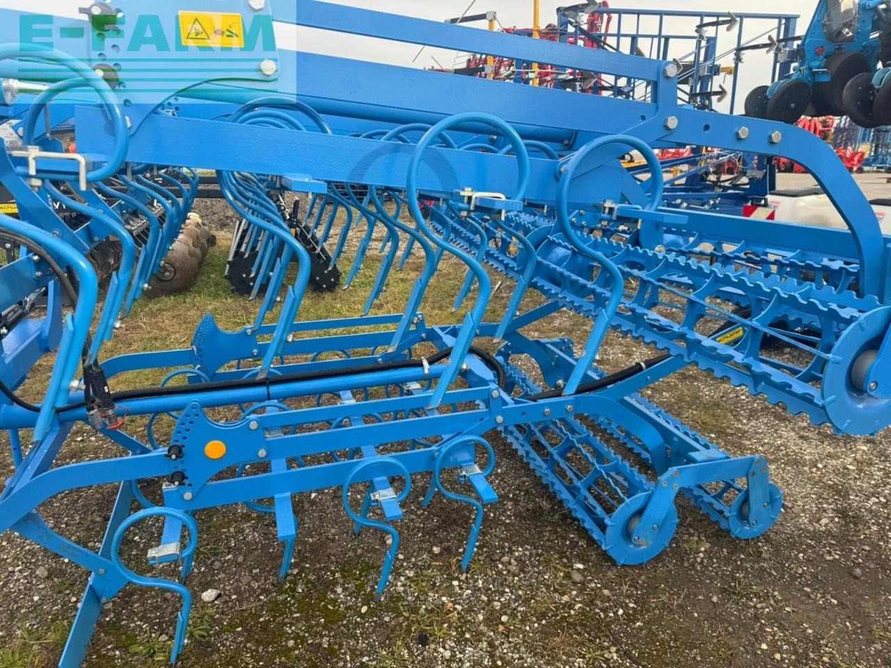 Lemken korund 8/450 - Cultivador: foto 2 Lemken korund 8/450 - Cultivador: foto 2