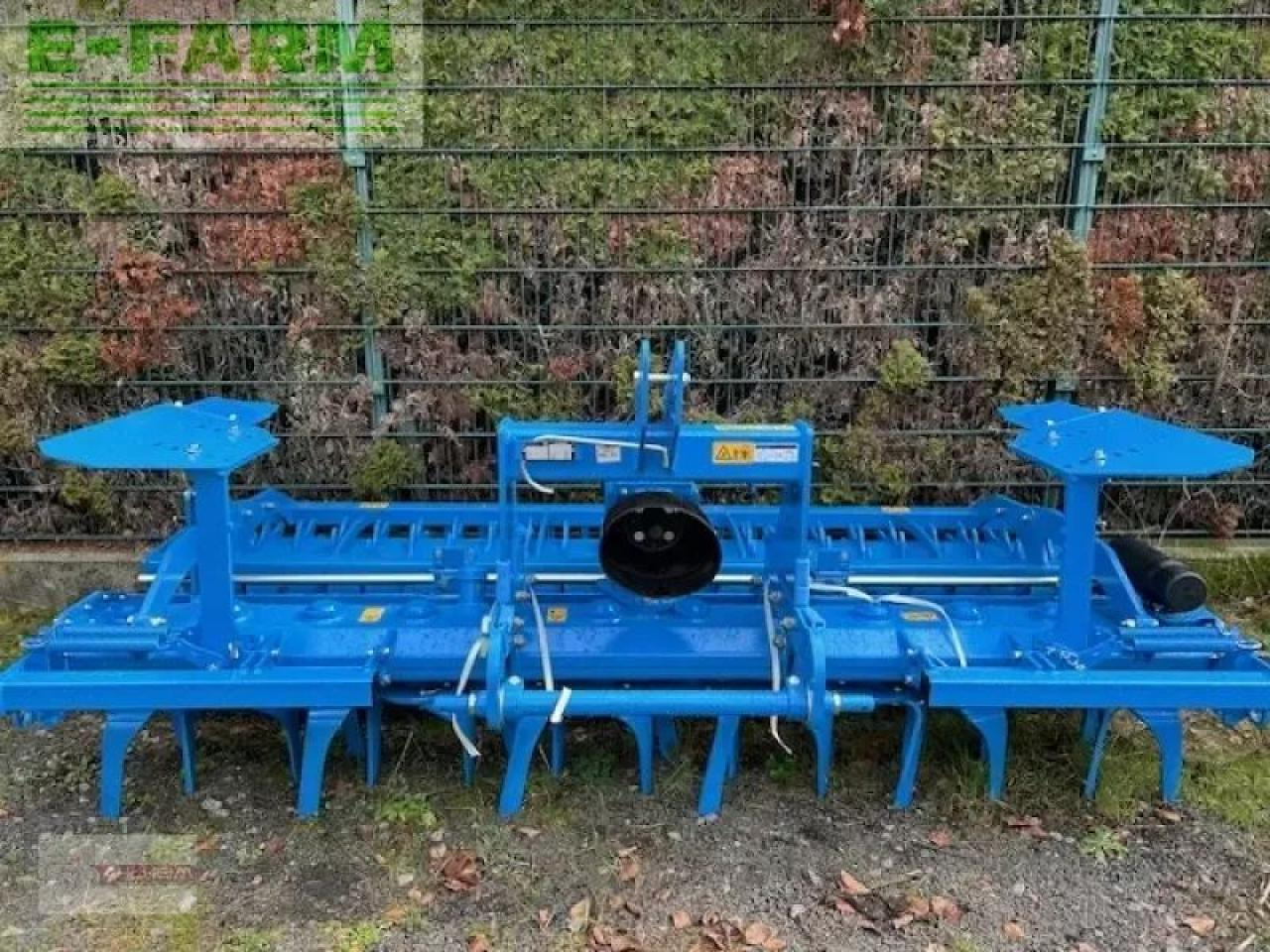 Lemken zirkon 8/300 - Equipo para trabajo del suelo: foto 1 Lemken zirkon 8/300 - Equipo para trabajo del suelo: foto 1