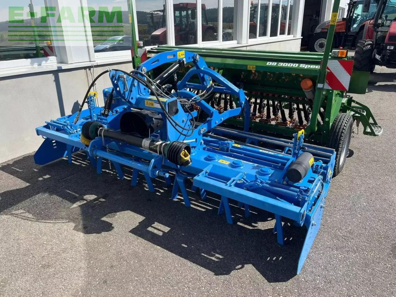 Lemken zirkon 8/300 - Equipo para trabajo del suelo: foto 1 Lemken zirkon 8/300 - Equipo para trabajo del suelo: foto 1