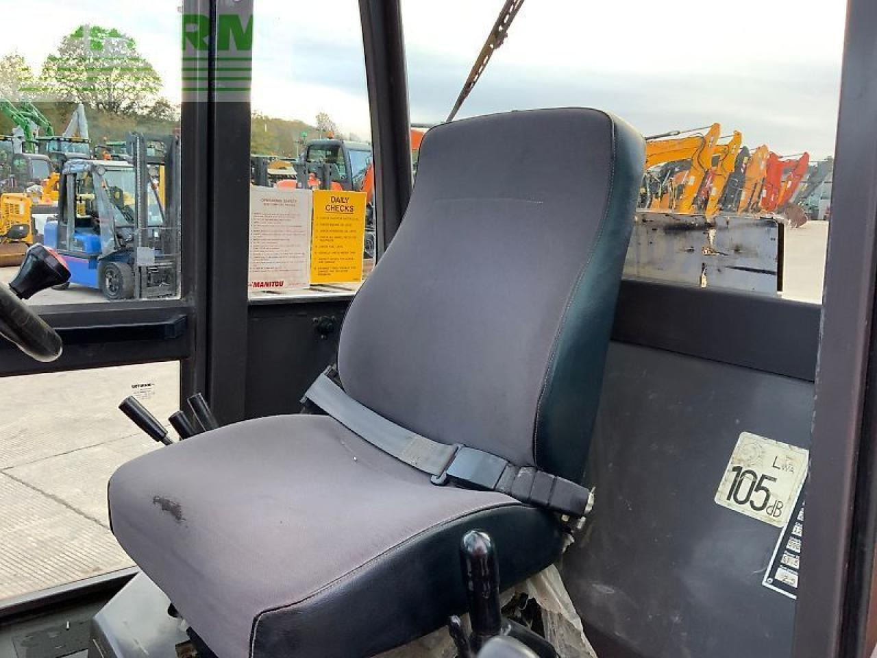 Carretilla elevadora Manitou m26-4 roughterrain fork lift (st24901): foto 15