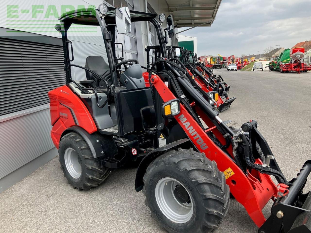 Manitou manitou mla 3-25 - Miniexcavadora: foto 2 Manitou manitou mla 3-25 - Miniexcavadora: foto 2