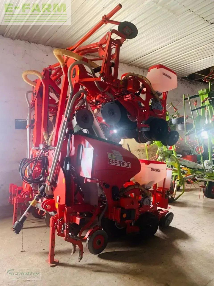 Maschio mirka 8 reihen - Sembradora de precisión: foto 1 Maschio mirka 8 reihen - Sembradora de precisión: foto 1