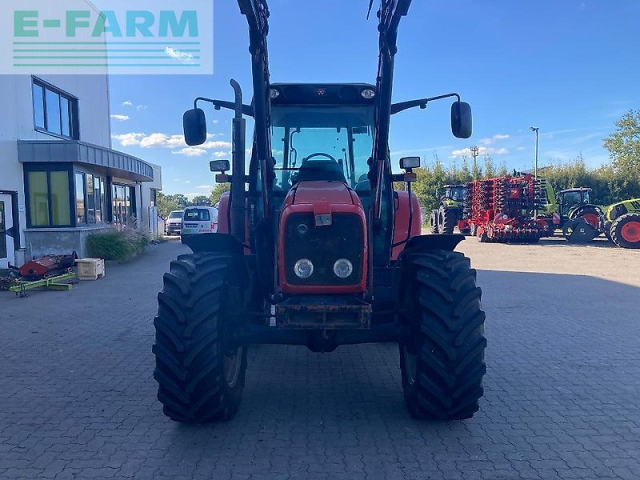 Massey Ferguson 5445 - Tractor: foto 4 Massey Ferguson 5445 - Tractor: foto 4