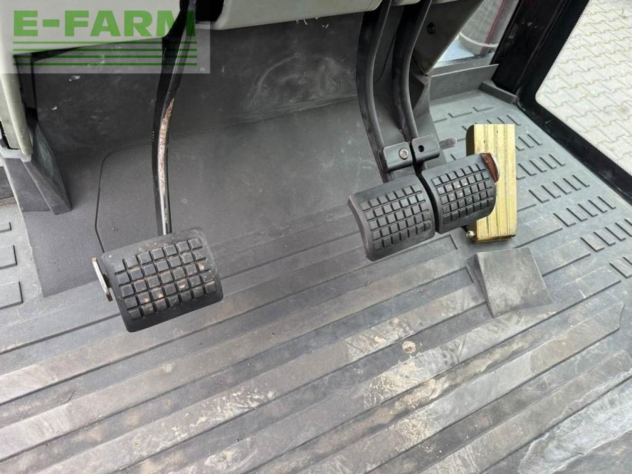 Tractor Massey Ferguson 5470 dyna-4: foto 16