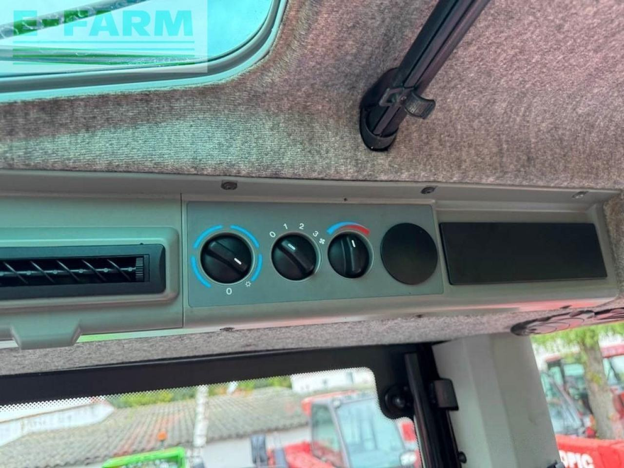 Tractor Massey Ferguson 5470 dyna-4: foto 15