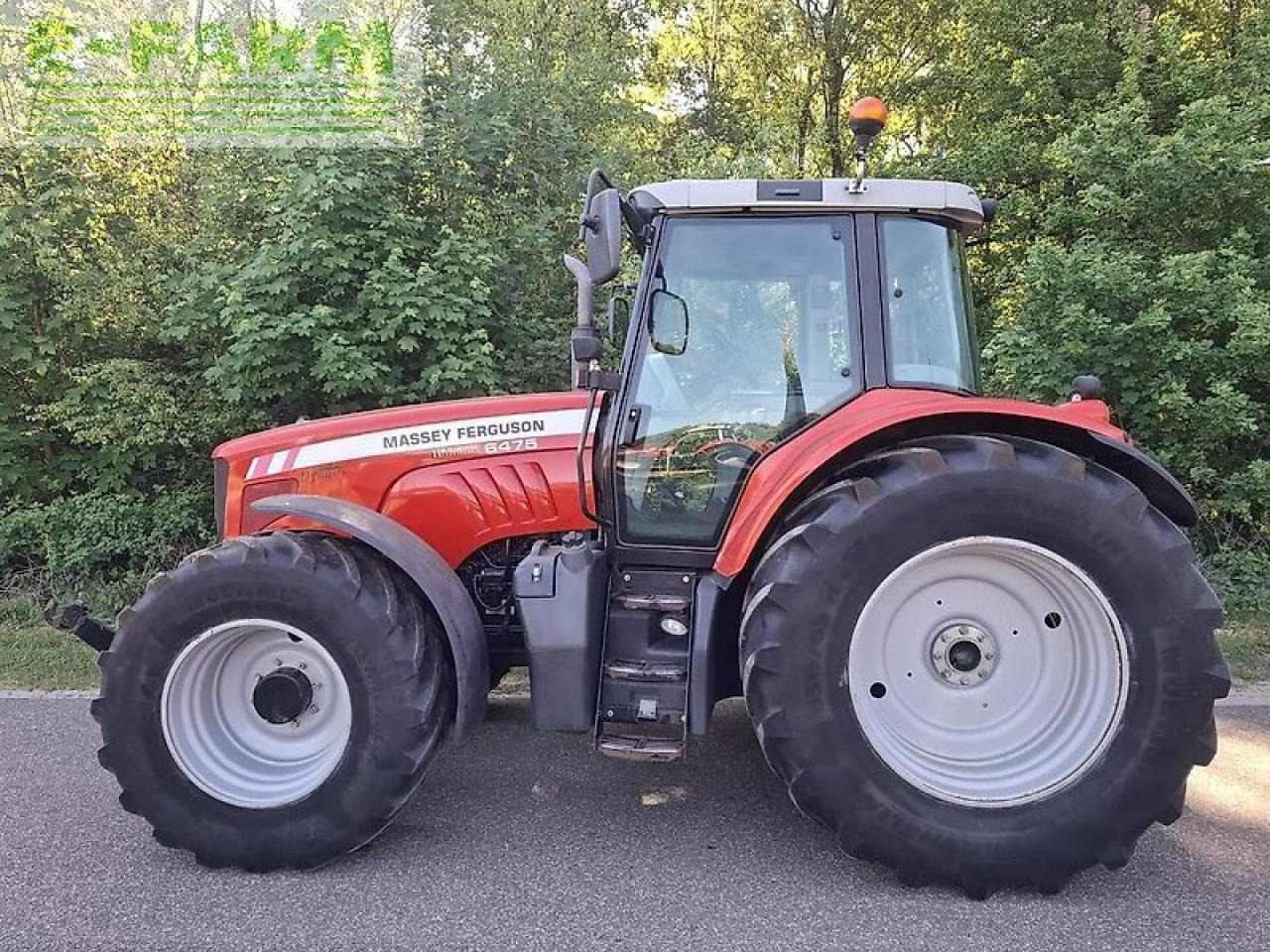 Massey Ferguson 6475 - Tractor: foto 2 Massey Ferguson 6475 - Tractor: foto 2