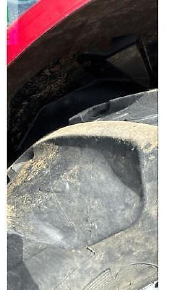 Massey Ferguson 6480 dyna6 - Tractor: foto 4 Massey Ferguson 6480 dyna6 - Tractor: foto 4