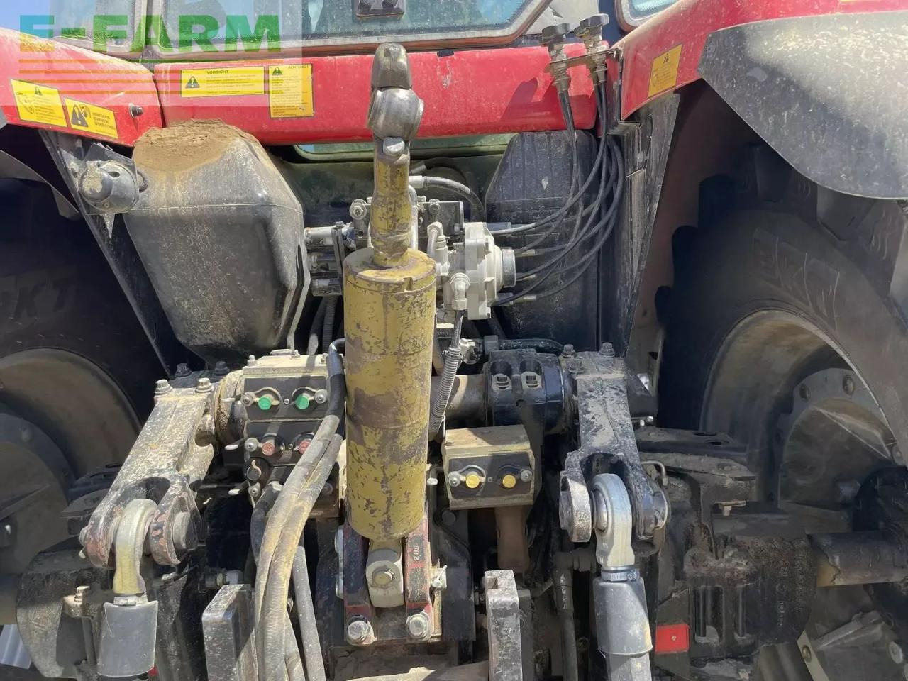 Massey Ferguson 8250-4 - Tractor: foto 4 Massey Ferguson 8250-4 - Tractor: foto 4