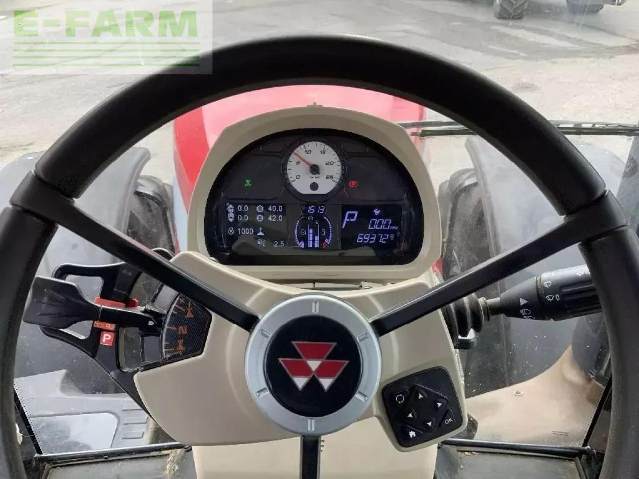 Tractor Massey Ferguson 8737: foto 9