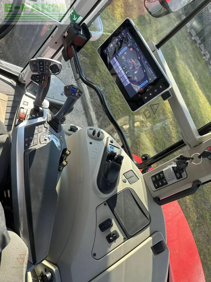 Tractor Massey Ferguson mf 6s.180: foto 11