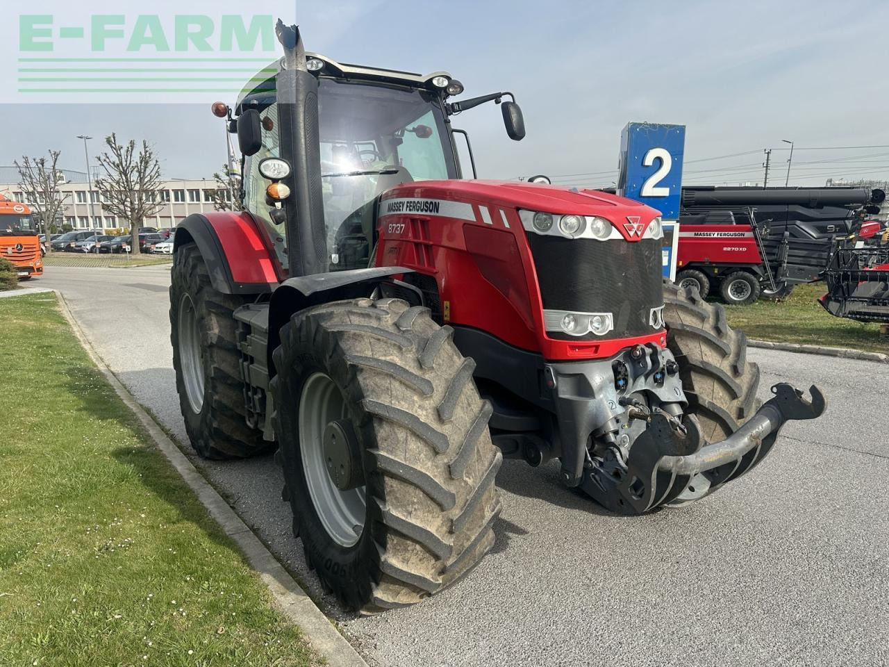 Massey Ferguson mf 8737 - Tractor: foto 1 Massey Ferguson mf 8737 - Tractor: foto 1