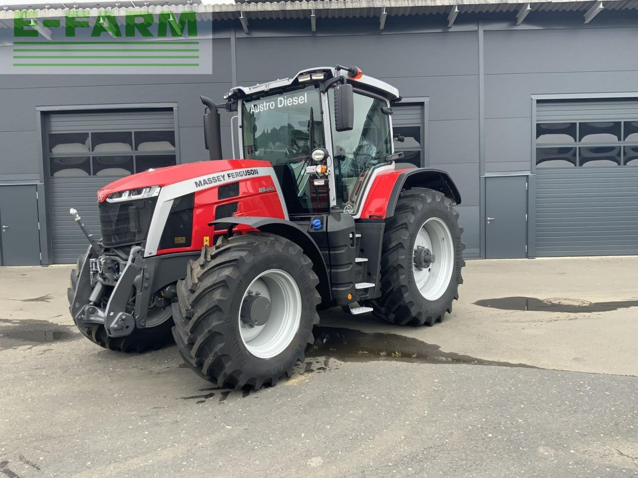 Massey Ferguson mf 8s.245 dyna-vt - Tractor: foto 3 Massey Ferguson mf 8s.245 dyna-vt - Tractor: foto 3