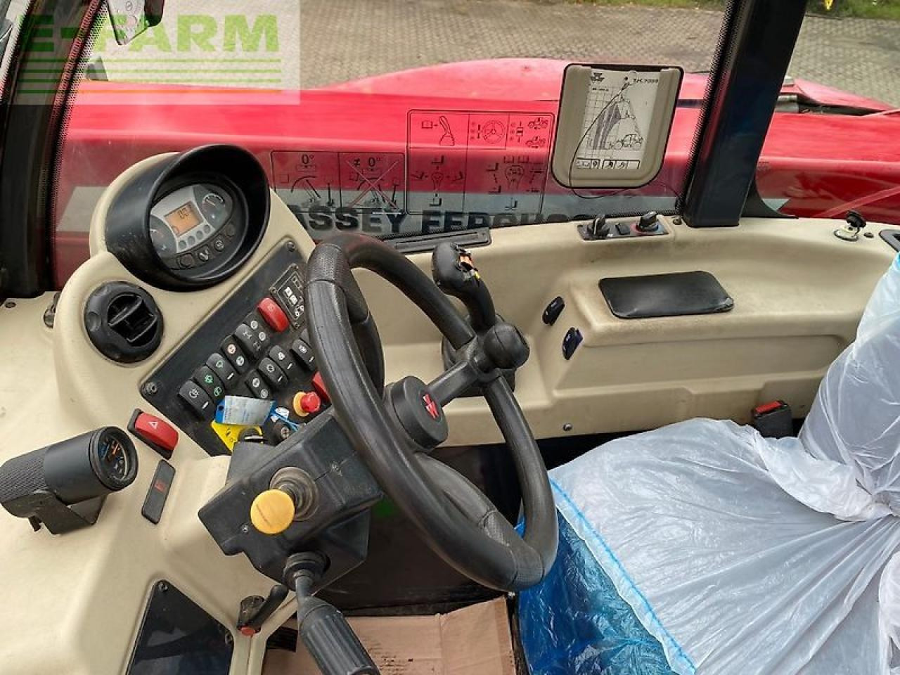 Massey Ferguson th.7038 - Manipulador telescópico: foto 5 Massey Ferguson th.7038 - Manipulador telescópico: foto 5