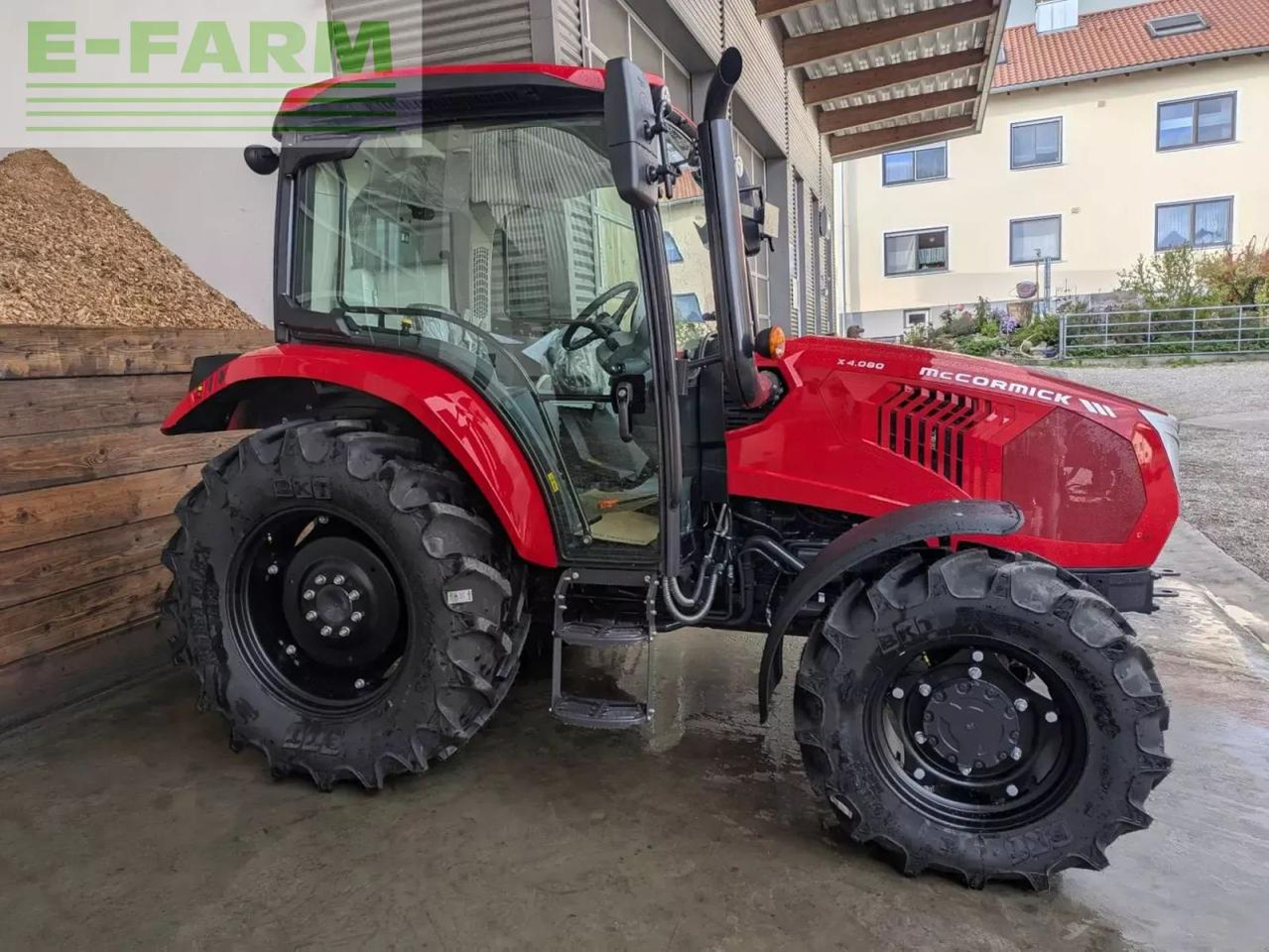 McCormick x4.080 - Tractor: foto 2 McCormick x4.080 - Tractor: foto 2