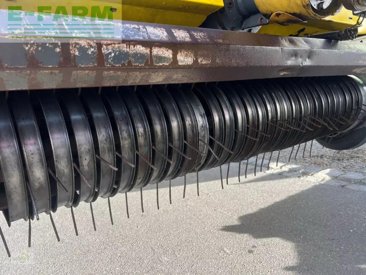 Remolque autocargador Mengele rotobull 6000/2 mit 700/45-22,5 bereifung und nachlauflenkung: foto 14 Remolque autocargador Mengele rotobull 6000/2 mit 700/45-22,5 bereifung und nachlauflenkung: foto 14