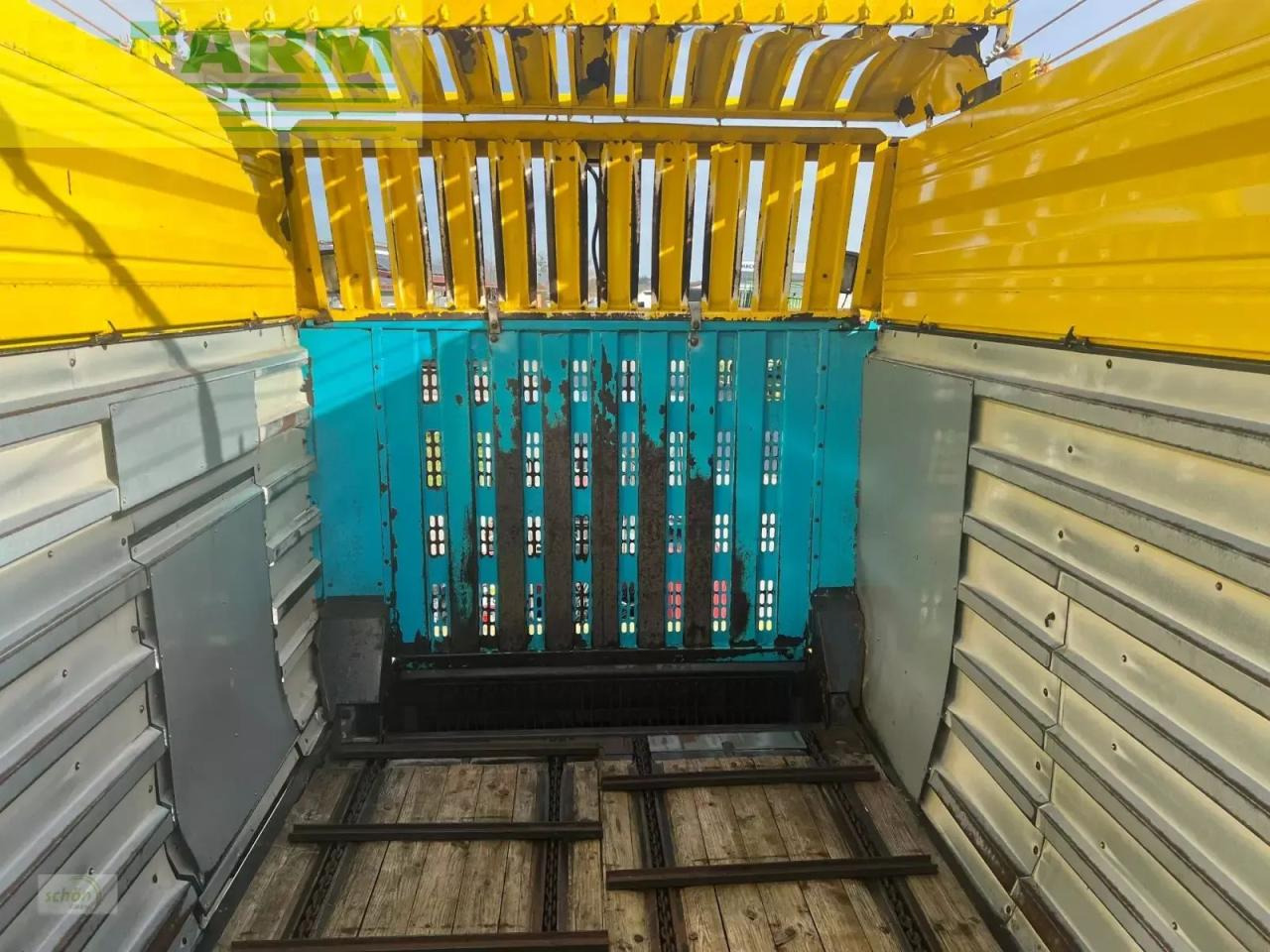 Remolque autocargador Mengele rotobull 6000/2 mit 700/45-22,5 bereifung und nachlauflenkung: foto 28 Remolque autocargador Mengele rotobull 6000/2 mit 700/45-22,5 bereifung und nachlauflenkung: foto 28