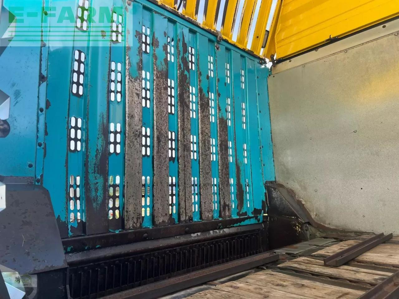 Remolque autocargador Mengele rotobull 6000/2 mit 700/45-22,5 bereifung und nachlauflenkung: foto 25 Remolque autocargador Mengele rotobull 6000/2 mit 700/45-22,5 bereifung und nachlauflenkung: foto 25