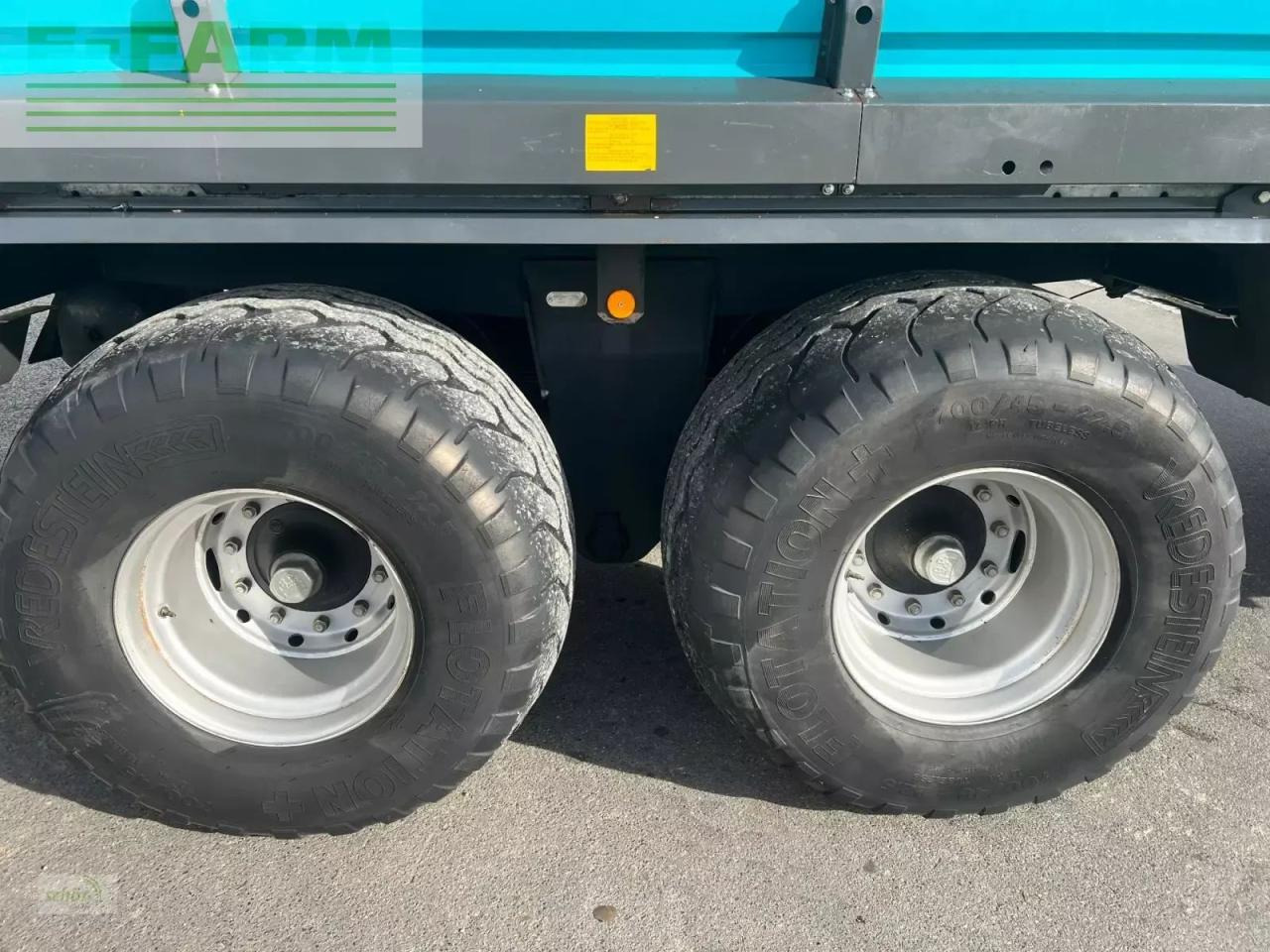 Remolque autocargador Mengele rotobull 6000/2 mit 700/45-22,5 bereifung und nachlauflenkung: foto 10 Remolque autocargador Mengele rotobull 6000/2 mit 700/45-22,5 bereifung und nachlauflenkung: foto 10