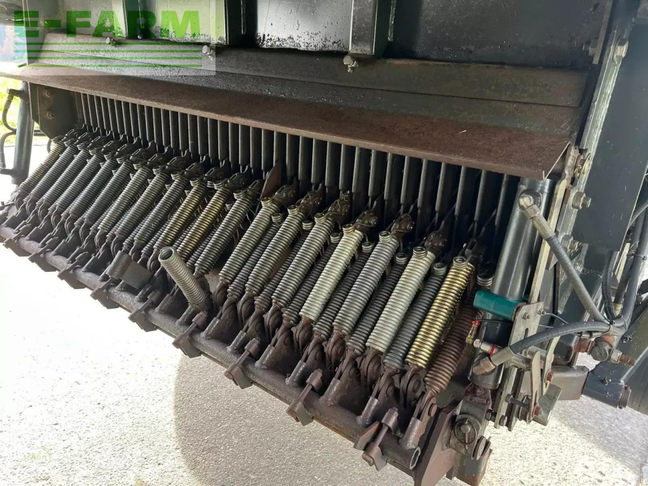 Remolque autocargador Mengele rotobull 6000/2 mit 700/45-22,5 bereifung und nachlauflenkung: foto 16 Remolque autocargador Mengele rotobull 6000/2 mit 700/45-22,5 bereifung und nachlauflenkung: foto 16