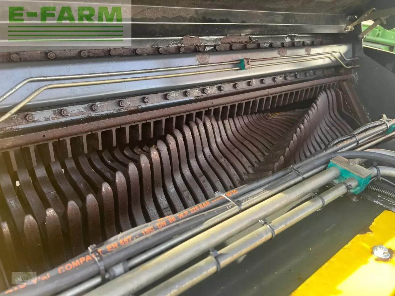 Remolque autocargador Mengele rotobull 6000/2 mit 700/45-22,5 bereifung und nachlauflenkung: foto 12 Remolque autocargador Mengele rotobull 6000/2 mit 700/45-22,5 bereifung und nachlauflenkung: foto 12