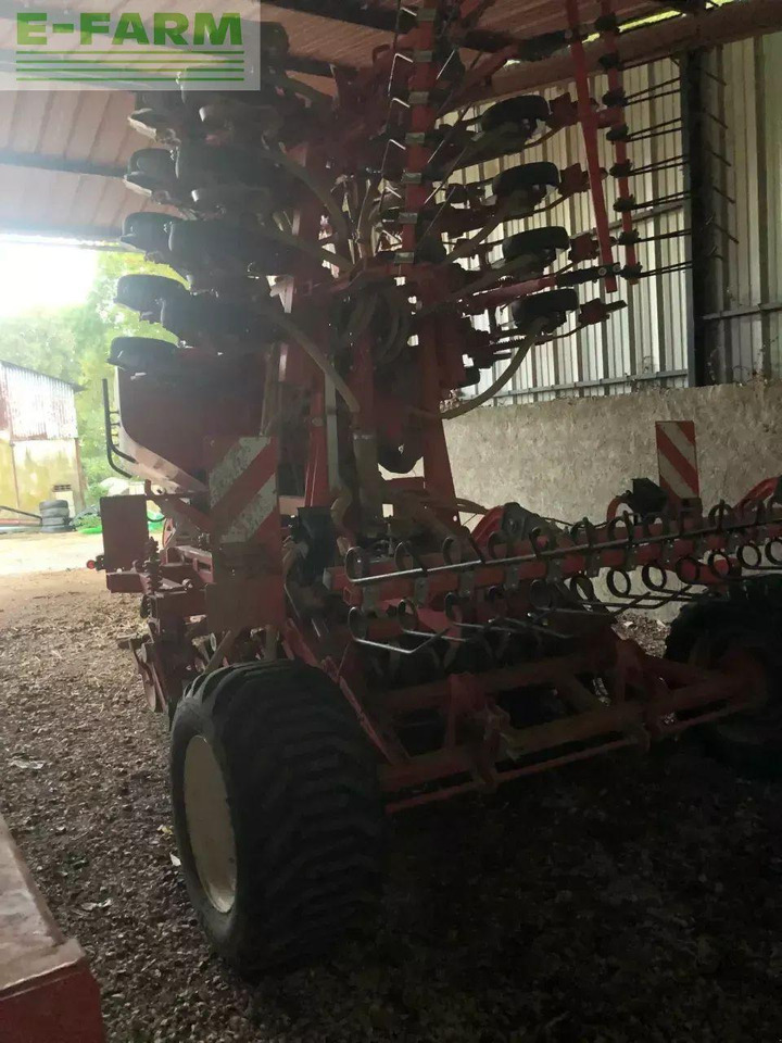 Mustang gigante 600 33 ro - Sembradora de precisión: foto 4 Mustang gigante 600 33 ro - Sembradora de precisión: foto 4