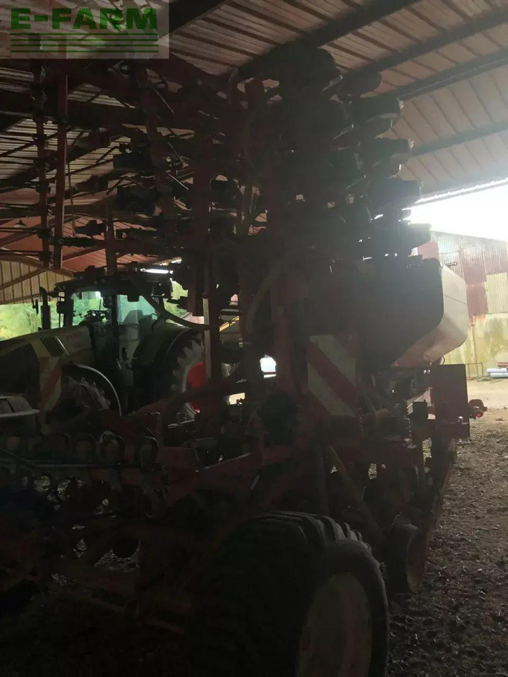 Mustang gigante 600 33 ro - Sembradora de precisión: foto 3 Mustang gigante 600 33 ro - Sembradora de precisión: foto 3