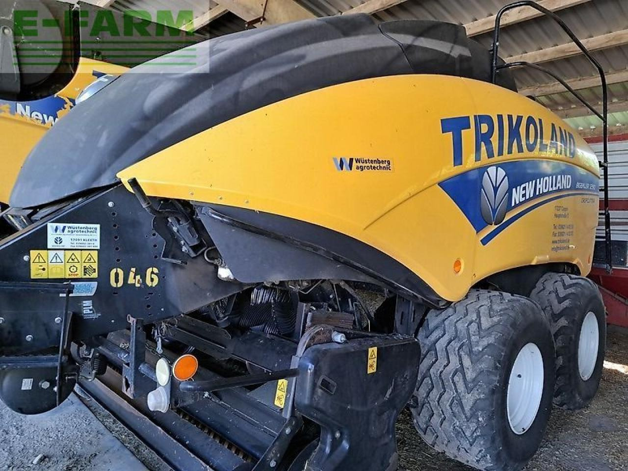 New Holland bb 1290 r - Empacadora de pacas cuadradas: foto 4 New Holland bb 1290 r - Empacadora de pacas cuadradas: foto 4