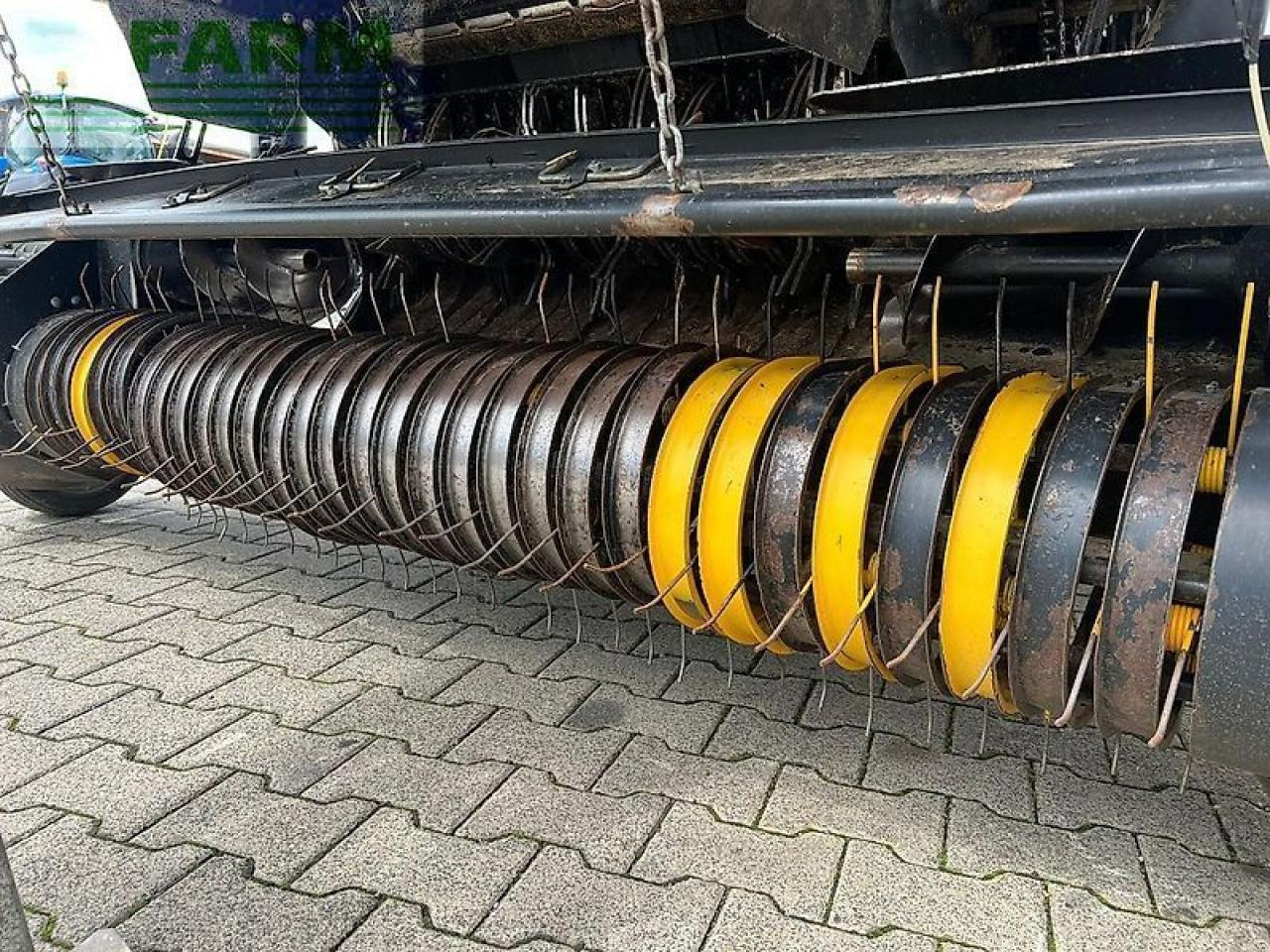 New Holland br 7070 - Empacadora de pacas cuadradas: foto 5 New Holland br 7070 - Empacadora de pacas cuadradas: foto 5