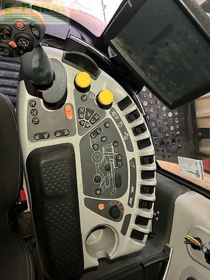 New Holland cr 8.80 - Cosechadora de granos: foto 2 New Holland cr 8.80 - Cosechadora de granos: foto 2