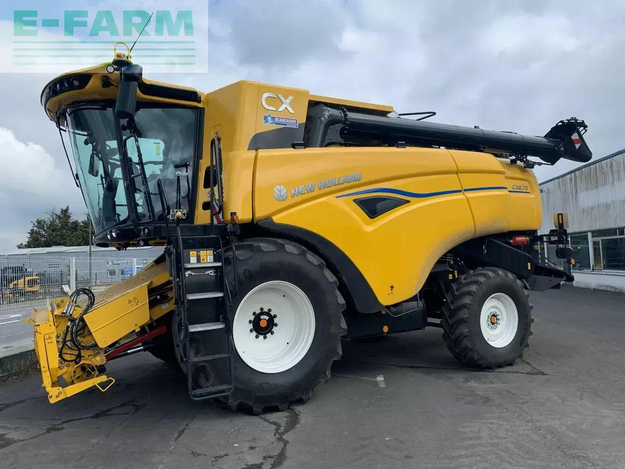 New Holland cx 8.70 - Cosechadora de granos: foto 1 New Holland cx 8.70 - Cosechadora de granos: foto 1