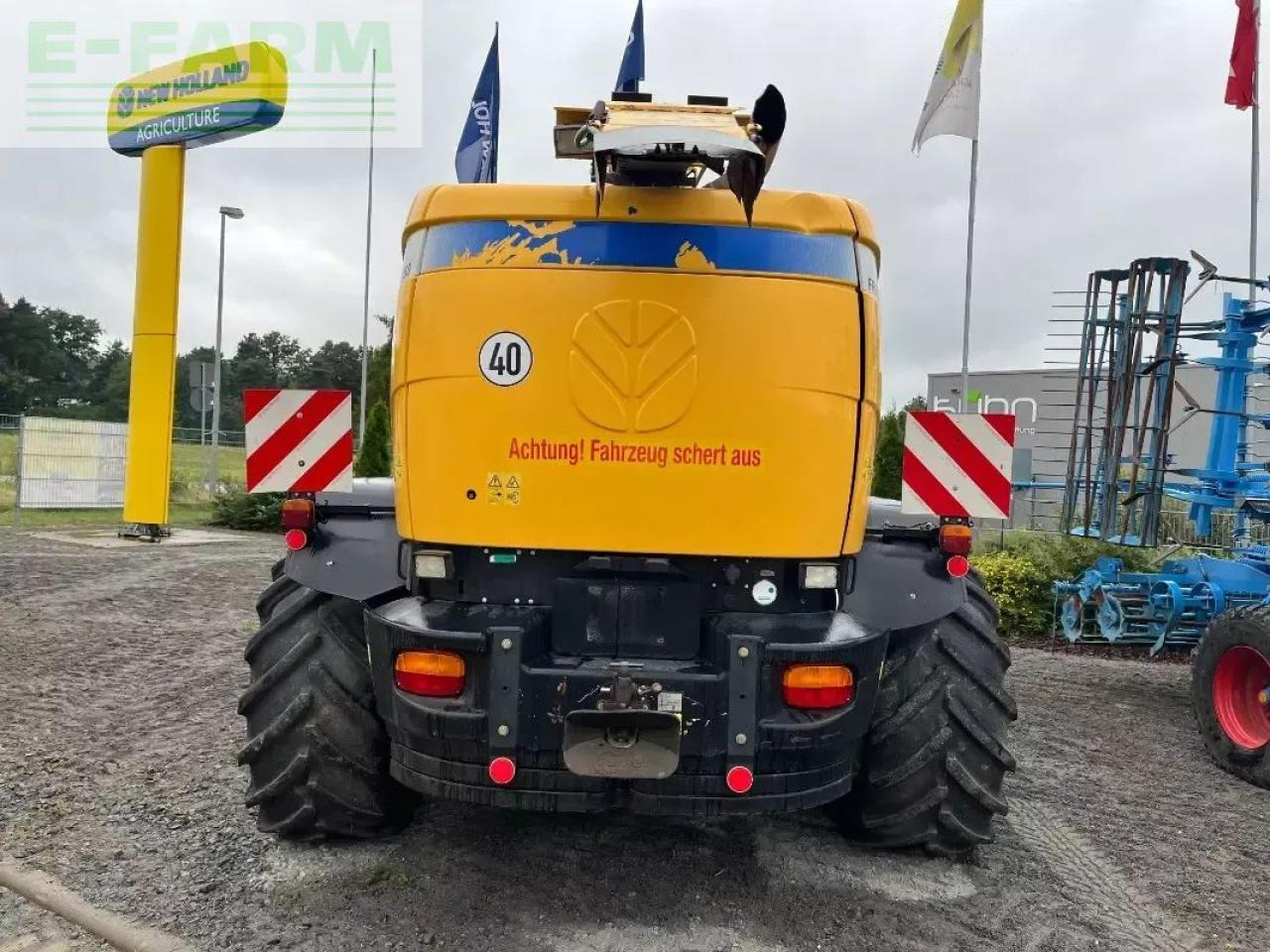 New Holland fr 9050 - Cosechadora de forraje: foto 5 New Holland fr 9050 - Cosechadora de forraje: foto 5