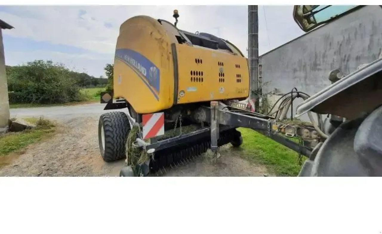 New Holland roll-belt180 - Empacadora de pacas cuadradas: foto 2 New Holland roll-belt180 - Empacadora de pacas cuadradas: foto 2