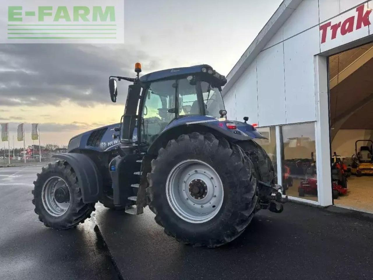 New Holland t 8.410 - Tractor: foto 2 New Holland t 8.410 - Tractor: foto 2