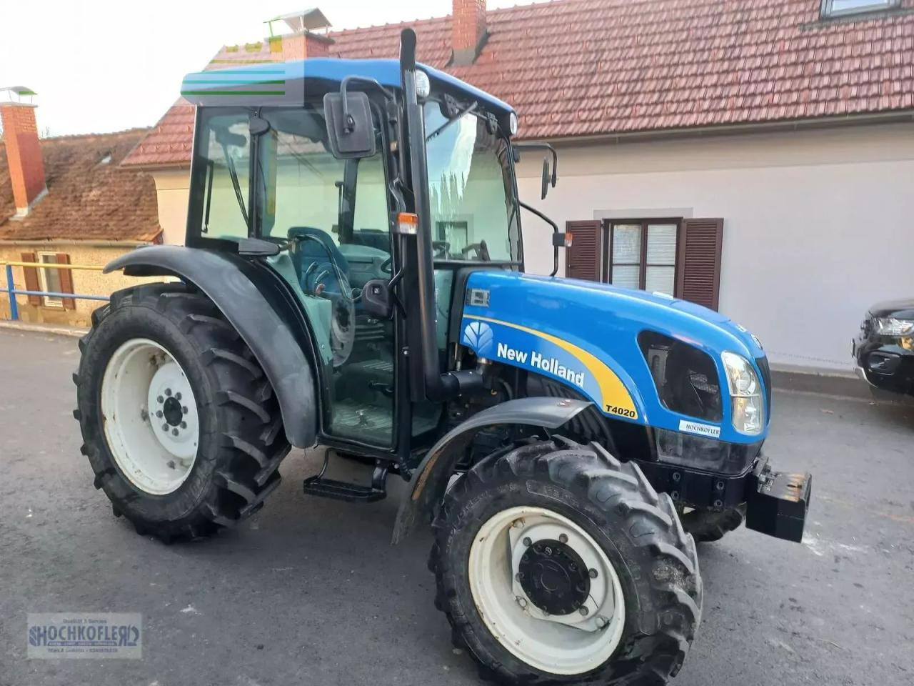 New Holland t4020 deluxe Deluxe - Tractor: foto 2 New Holland t4020 deluxe Deluxe - Tractor: foto 2