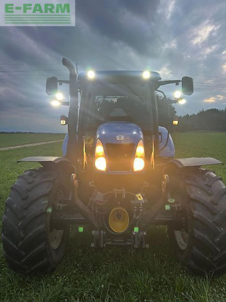 New Holland t6.140 auto command - Tractor: foto 5 New Holland t6.140 auto command - Tractor: foto 5