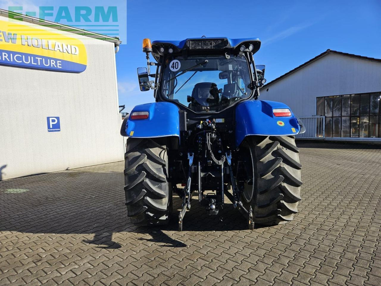 New Holland t6.180 dynamic command sidewinder ii SideWinder II - Tractor: foto 5 New Holland t6.180 dynamic command sidewinder ii SideWinder II - Tractor: foto 5