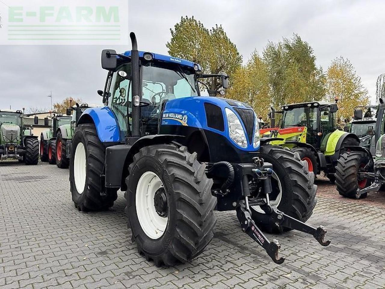 New Holland t7.200 rangecommand - Tractor: foto 3 New Holland t7.200 rangecommand - Tractor: foto 3