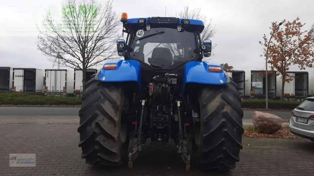 New Holland t7.220 ac - Tractor: foto 5 New Holland t7.220 ac - Tractor: foto 5